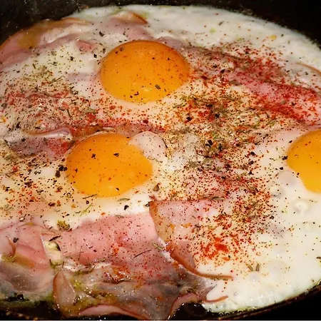 Biela Labut Гостевой дом Михаловце